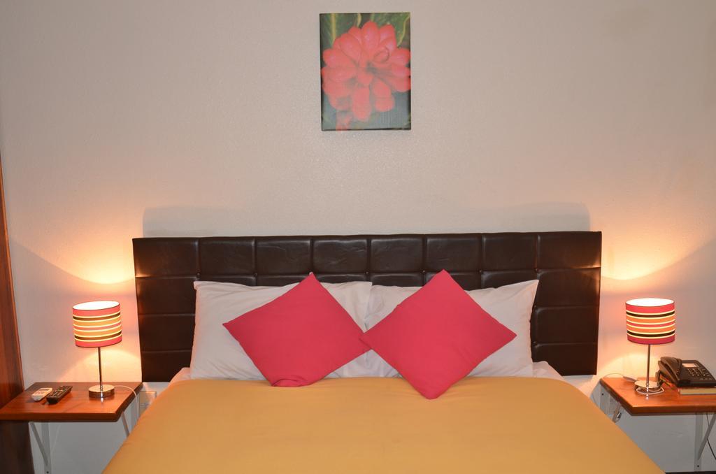 Travellers Point Hotel Apia Ruang foto